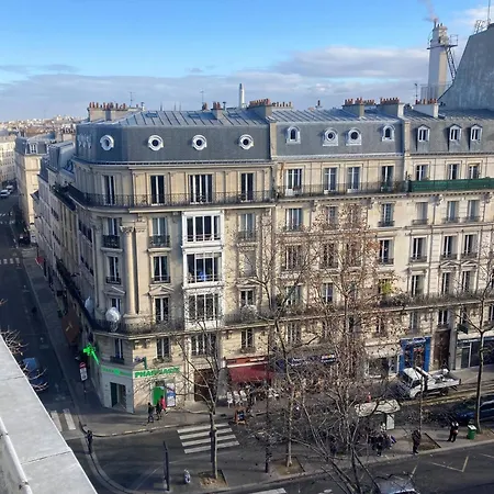 Cocon Lumineux Sous Les Toits De * Paris